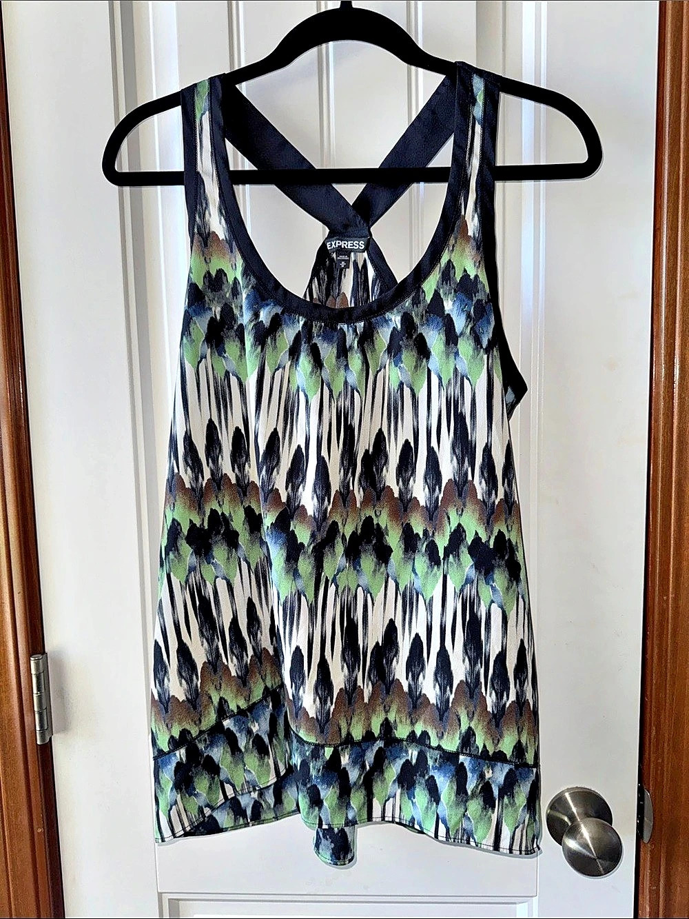 Express Abstract Print Tank Top Size Medium Like New - bundle of 2